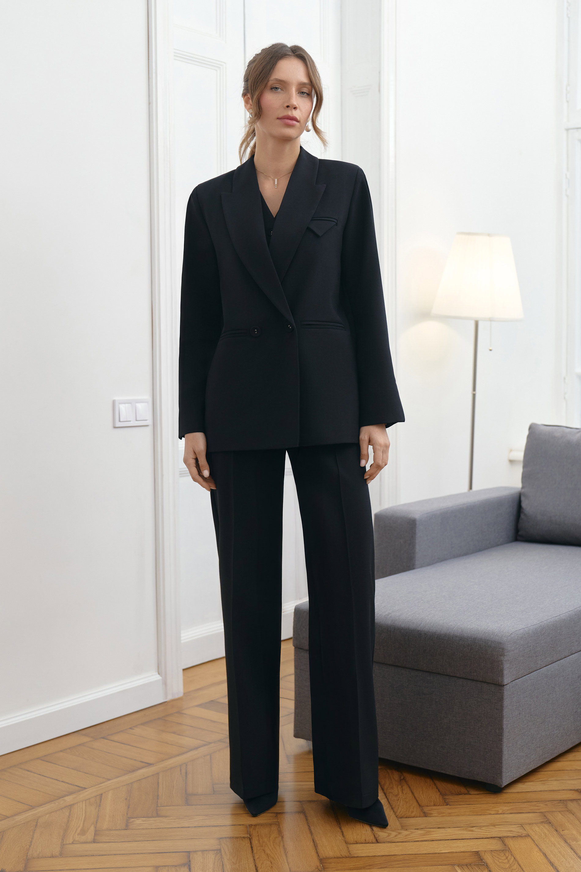 Двубортный жакет oversize кроя BL52201
